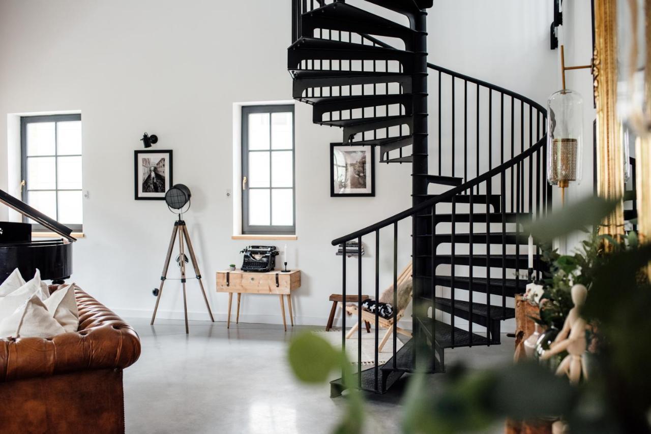 Loftlakasom**** Aparthotel Veszprém Buitenkant foto