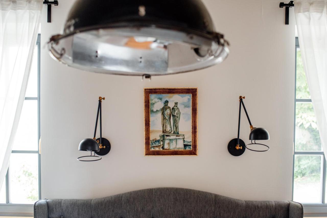Loftlakasom**** Aparthotel Veszprém Buitenkant foto