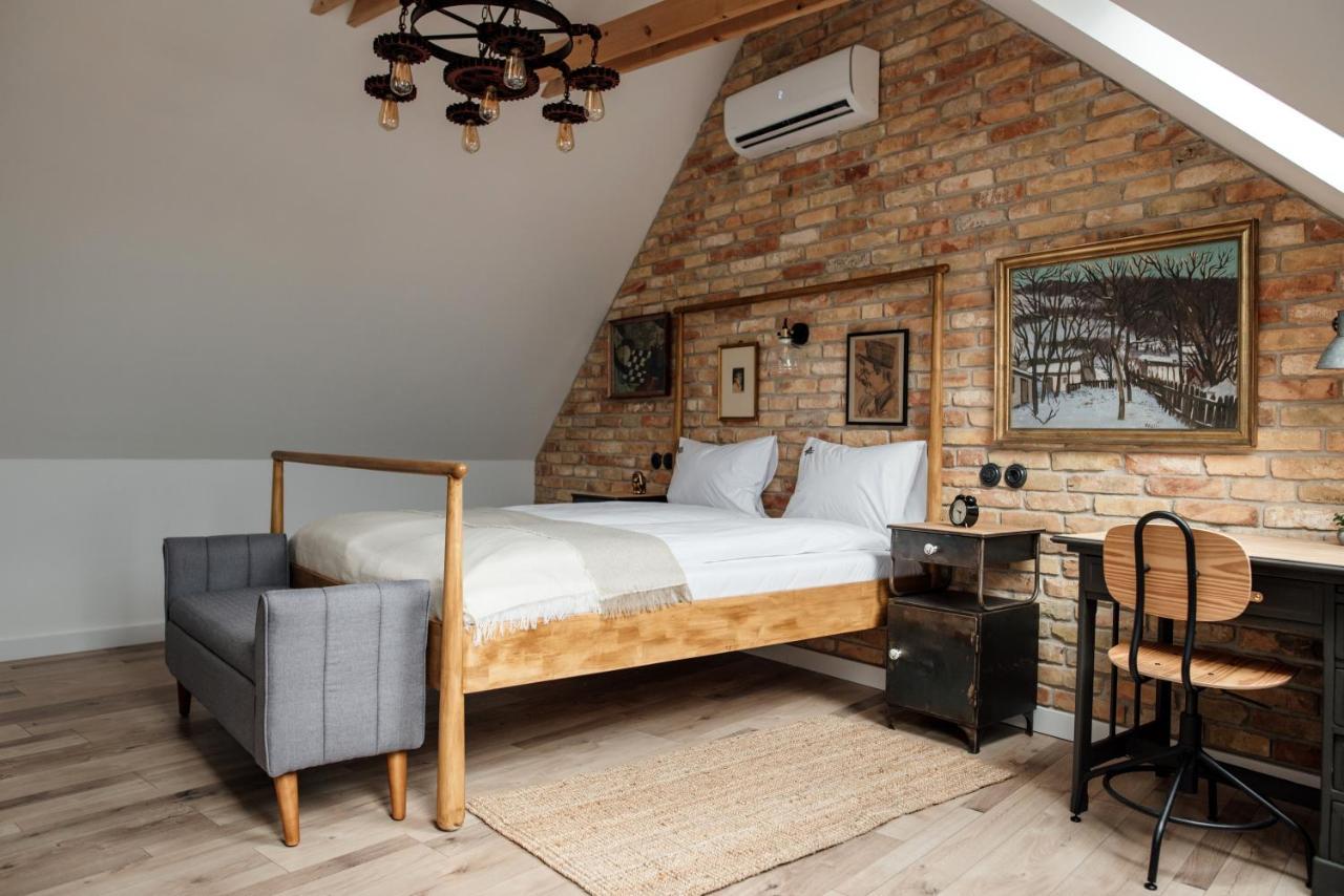 Loftlakasom**** Aparthotel Veszprém Buitenkant foto