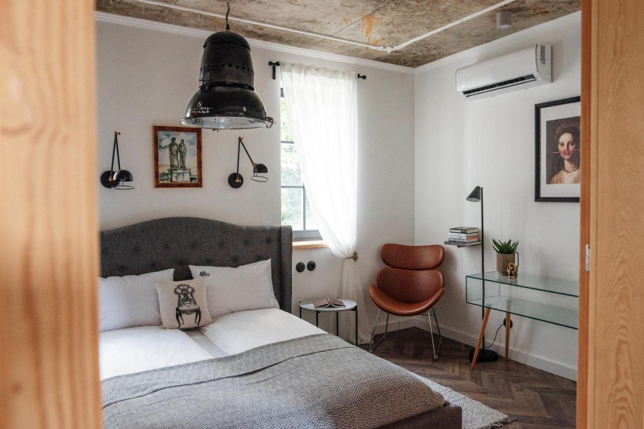 Loftlakasom**** Aparthotel Veszprém Buitenkant foto